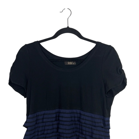 Veeko Black Blue Tiered Short Sleeve Dress Large - Picture 3 of 9